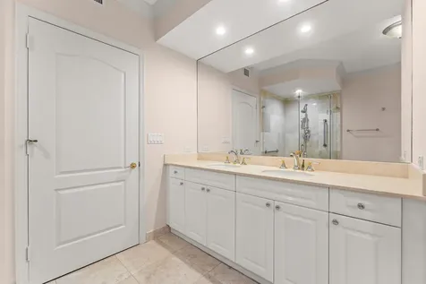 550 SE Mizner Boulevard Boca Raton FL 33432