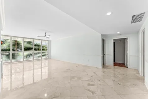 550 SE Mizner Boulevard Boca Raton FL 33432