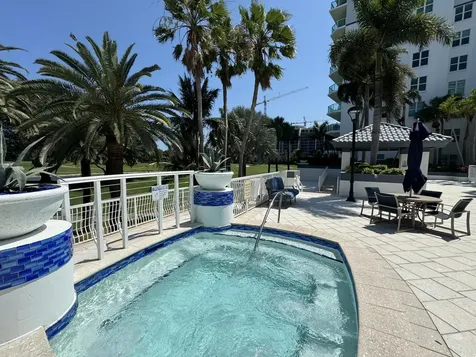 550 SE Mizner Boulevard Boca Raton FL 33432
