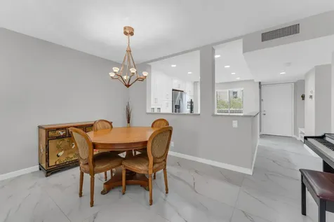 7192 Huntington Lane Delray Beach FL 33446