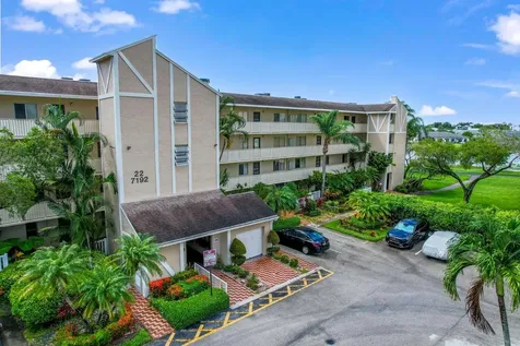 7192 Huntington Lane Delray Beach FL 33446