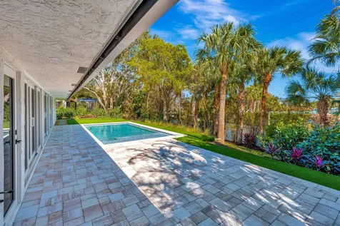 3984 Se Fairway Stuart FL 34997