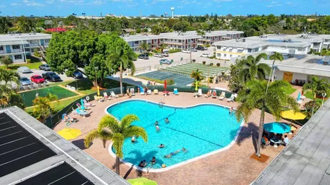 2960 Cynthia Lane Lake Worth Beach FL 33461