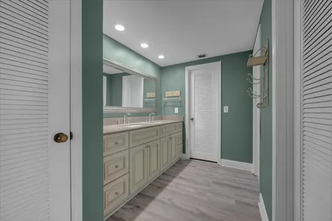 300 N Highway A1a Jupiter FL 33477