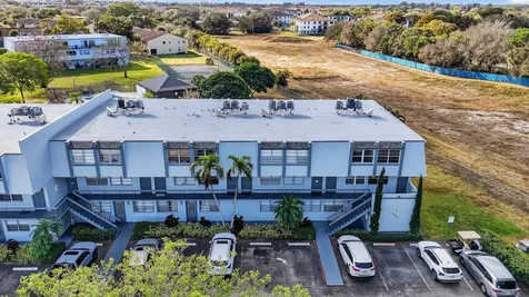 9500 Sw 3rd Street Boca Raton FL 33428