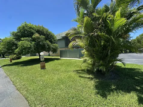 1799 Fairview Villas Drive Palm Springs FL 33406