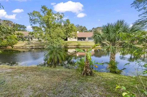 2009 Sw 36th Avenue Delray Beach FL 33445