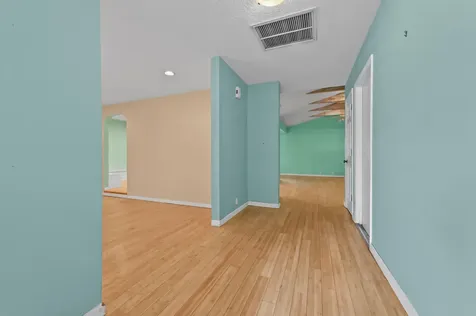2009 Sw 36th Avenue Delray Beach FL 33445