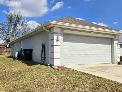 1473 Sw Jacksonville Avenue Port Saint Lucie FL 34953