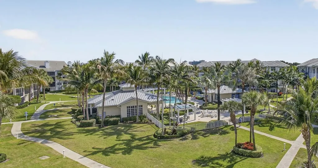 441 Bay Colony Drive Juno Beach FL 33408