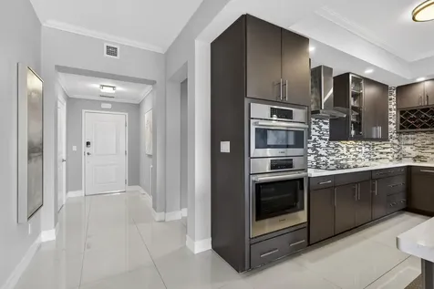 441 Bay Colony Drive Juno Beach FL 33408