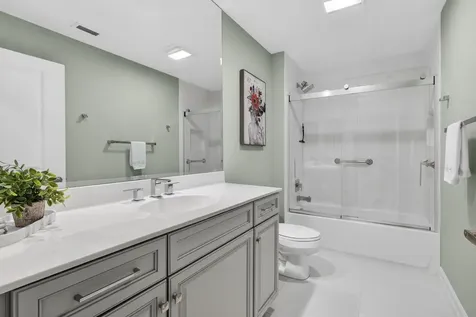 441 Bay Colony Drive Juno Beach FL 33408
