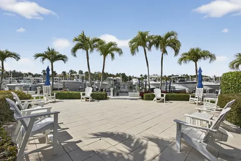 441 Bay Colony Drive Juno Beach FL 33408
