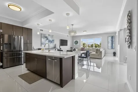 441 Bay Colony Drive Juno Beach FL 33408