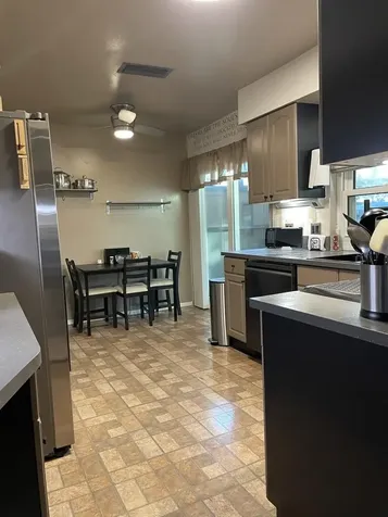 9282 Nw 24th Place Sunrise FL 33322