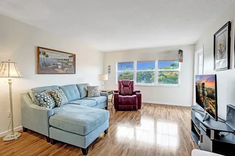 1502 S Lakeside Drive Lake Worth Beach FL 33460