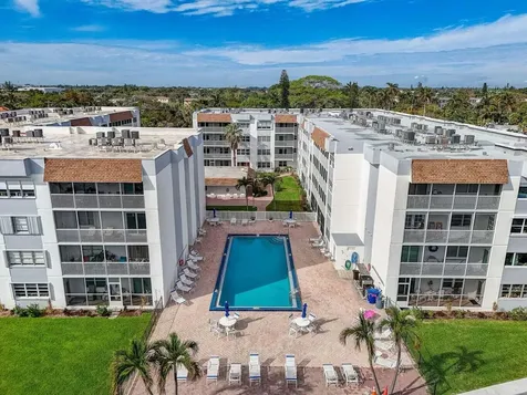 1502 S Lakeside Drive Lake Worth Beach FL 33460