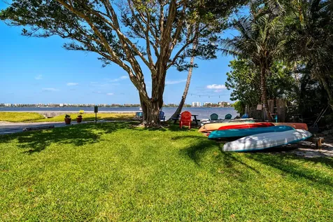 1502 S Lakeside Drive Lake Worth Beach FL 33460