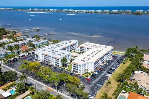 1502 S Lakeside Drive Lake Worth Beach FL 33460
