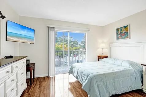 1502 S Lakeside Drive Lake Worth Beach FL 33460