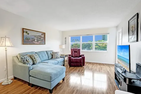 1502 S Lakeside Drive Lake Worth Beach FL 33460