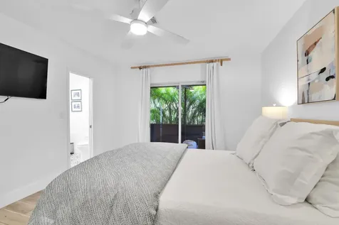 770 E Camino Real Boca Raton FL 33432