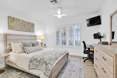 770 E Camino Real Boca Raton FL 33432