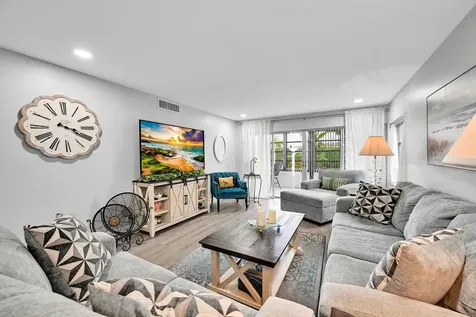 5759 Phoenix Palm Court Delray Beach FL 33484