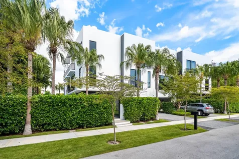 927 Witherspoon Lane Delray Beach FL 33483