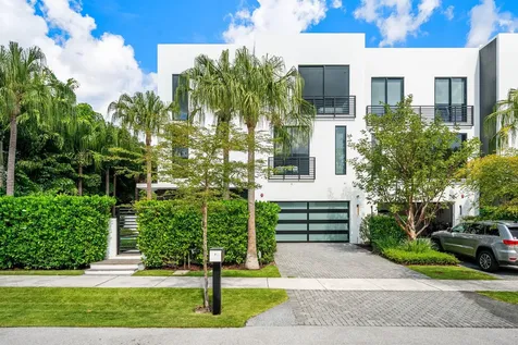 927 Witherspoon Lane Delray Beach FL 33483