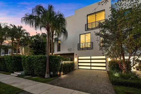 927 Witherspoon Lane Delray Beach FL 33483