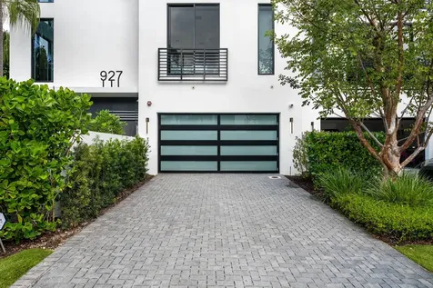 927 Witherspoon Lane Delray Beach FL 33483