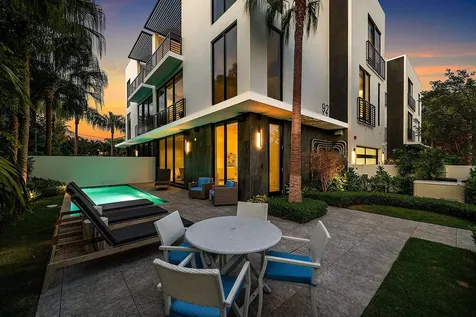 927 Witherspoon Lane Delray Beach FL 33483
