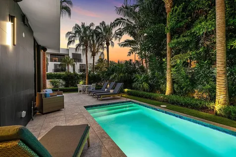 927 Witherspoon Lane Delray Beach FL 33483