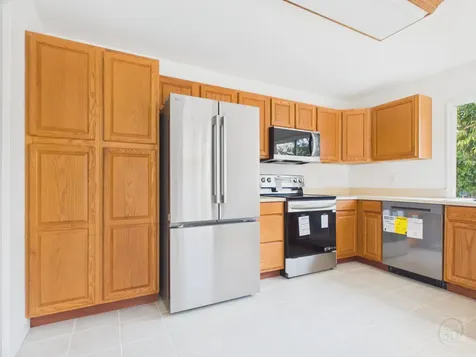 240 Se Twig Avenue Port Saint Lucie FL 34983