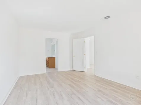 240 Se Twig Avenue Port Saint Lucie FL 34983