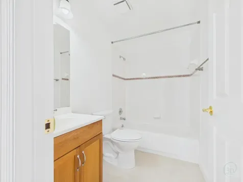 240 Se Twig Avenue Port Saint Lucie FL 34983