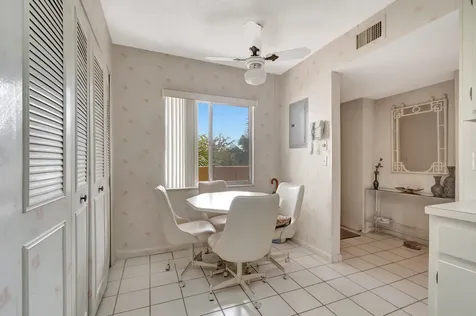 6585 Kensington Lane Delray Beach FL 33446