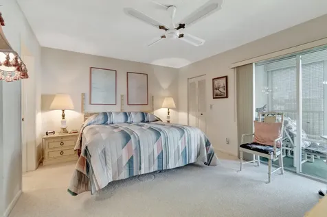 6585 Kensington Lane Delray Beach FL 33446
