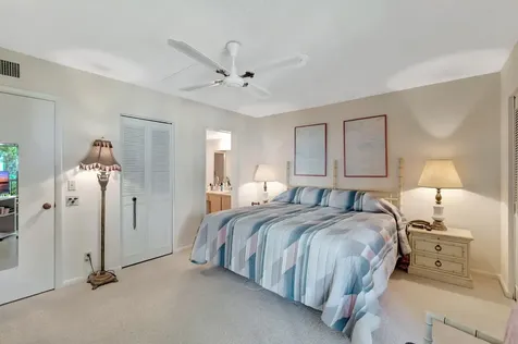 6585 Kensington Lane Delray Beach FL 33446