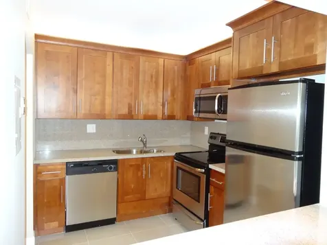 9235 SW 8th Street Boca Raton FL 33428