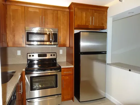 9235 SW 8th Street Boca Raton FL 33428