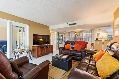 1000 N Us Highway 1 Jupiter FL 33477