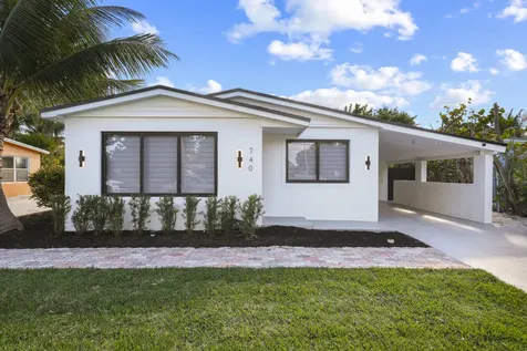 740 Ne 43 Court Deerfield Beach FL 33064