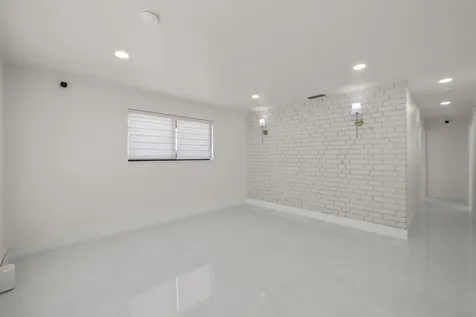 740 Ne 43 Court Deerfield Beach FL 33064
