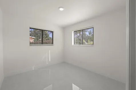 740 Ne 43 Court Deerfield Beach FL 33064