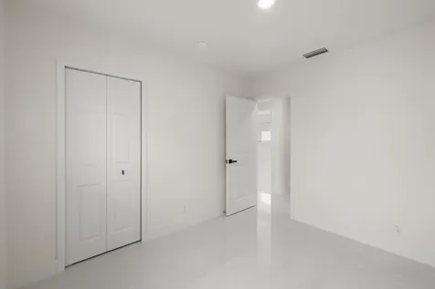 740 Ne 43 Court Deerfield Beach FL 33064