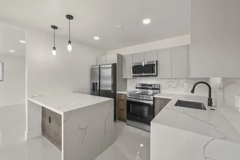 740 Ne 43 Court Deerfield Beach FL 33064