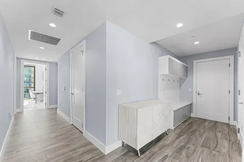 100 E Las Olas Boulevard Fort Lauderdale FL 33301