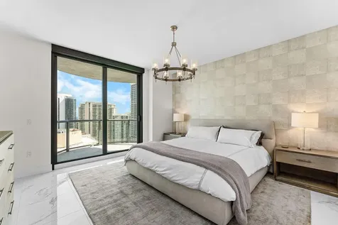 100 E Las Olas Boulevard Fort Lauderdale FL 33301